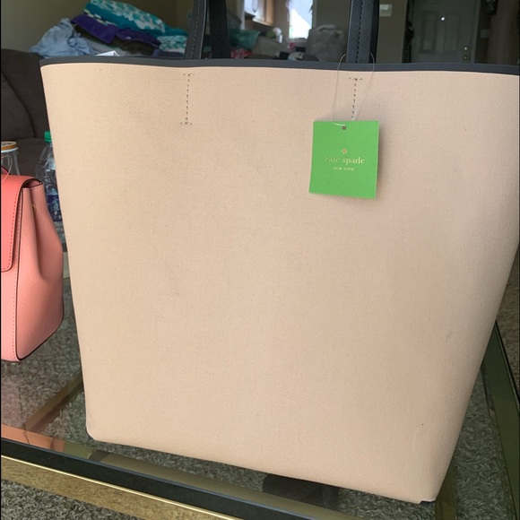 Kate Spade Tote - Picture 2 of 4